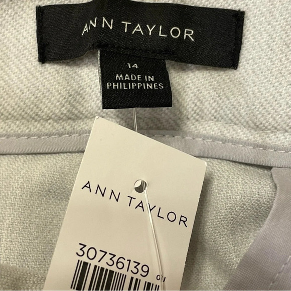 ANN TAYLOR The Belted Taper Pant - Picture 6 of 8